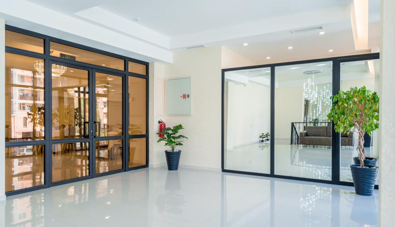 Aura Hotel 第比利斯 外观 照片