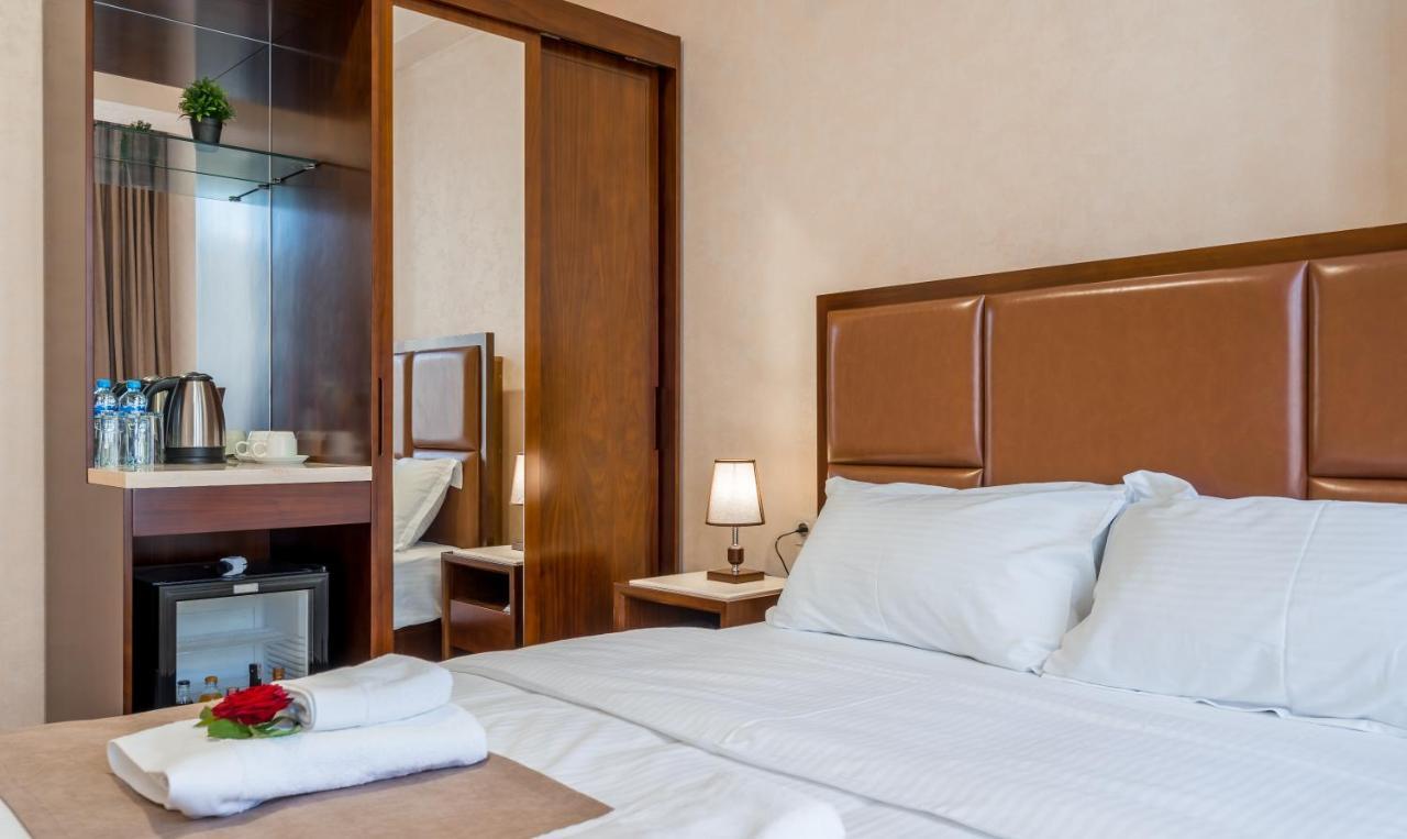 Aura Hotel 第比利斯 外观 照片