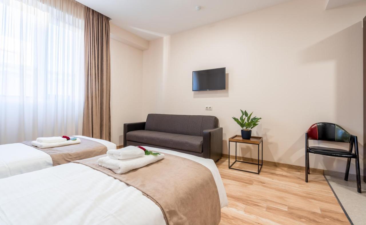 Aura Hotel 第比利斯 外观 照片