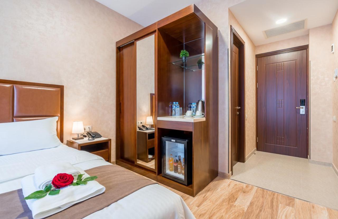 Aura Hotel 第比利斯 外观 照片