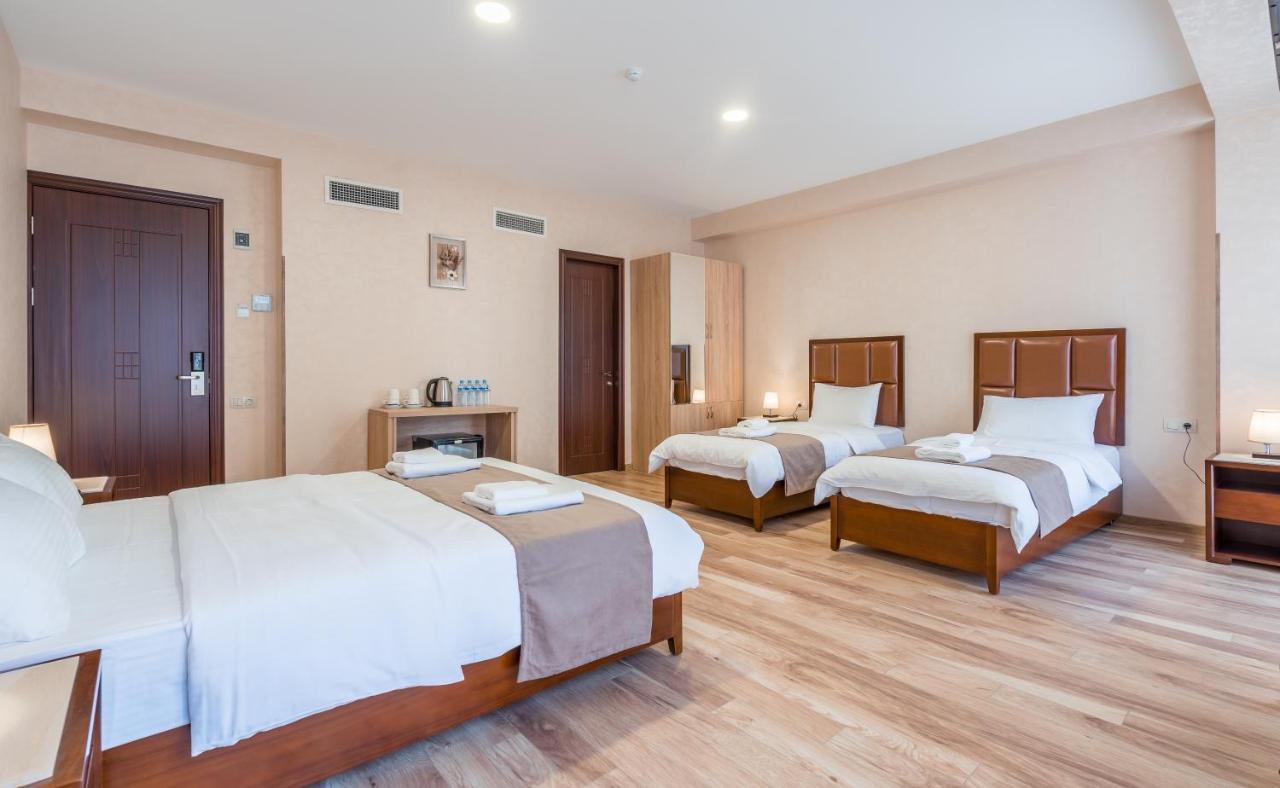 Aura Hotel 第比利斯 外观 照片
