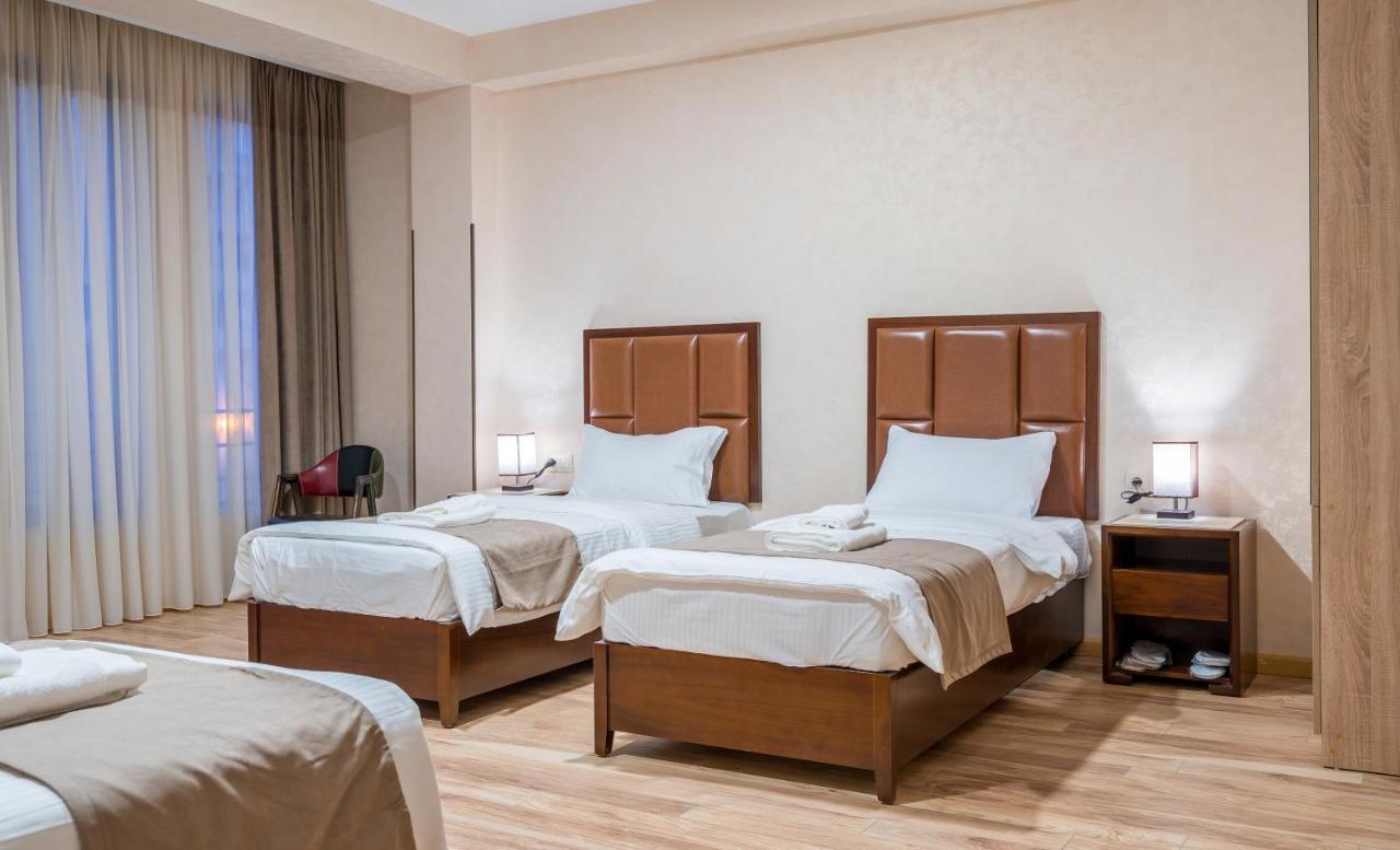 Aura Hotel 第比利斯 外观 照片